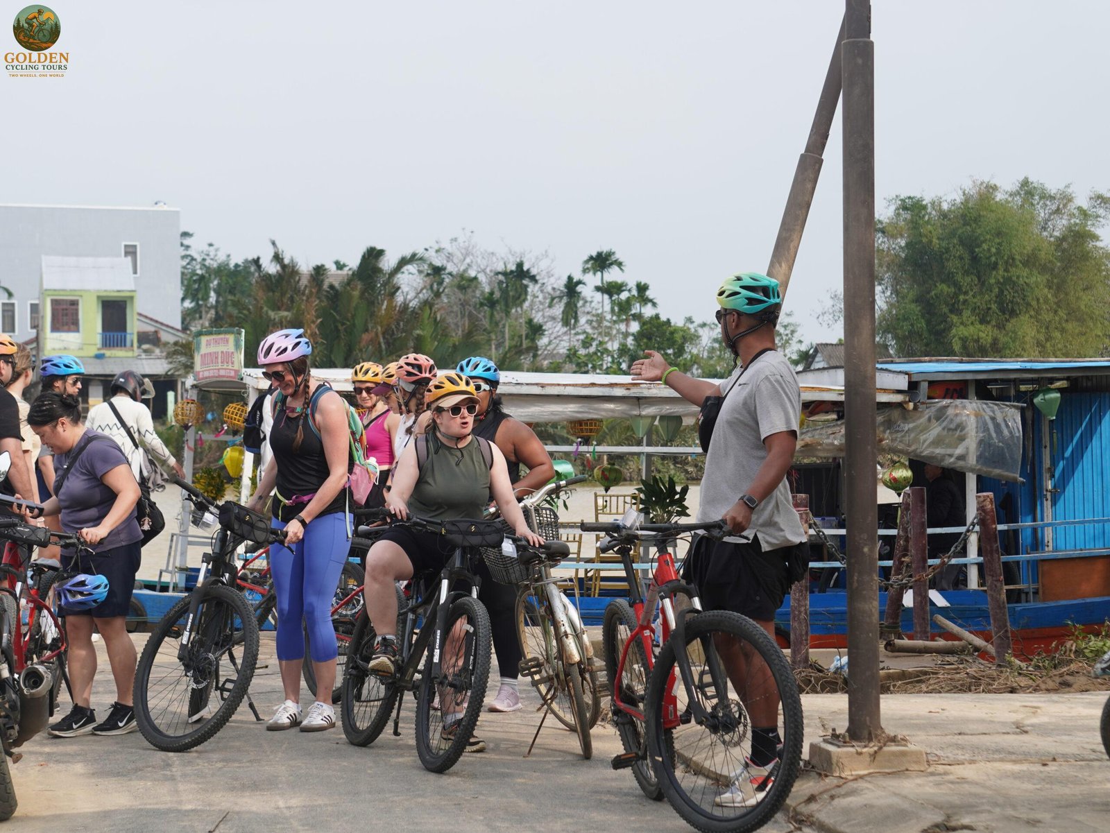 3-Day Da Nang Cycling Tour: Hoi An, My Son & Son Tra Peninsula